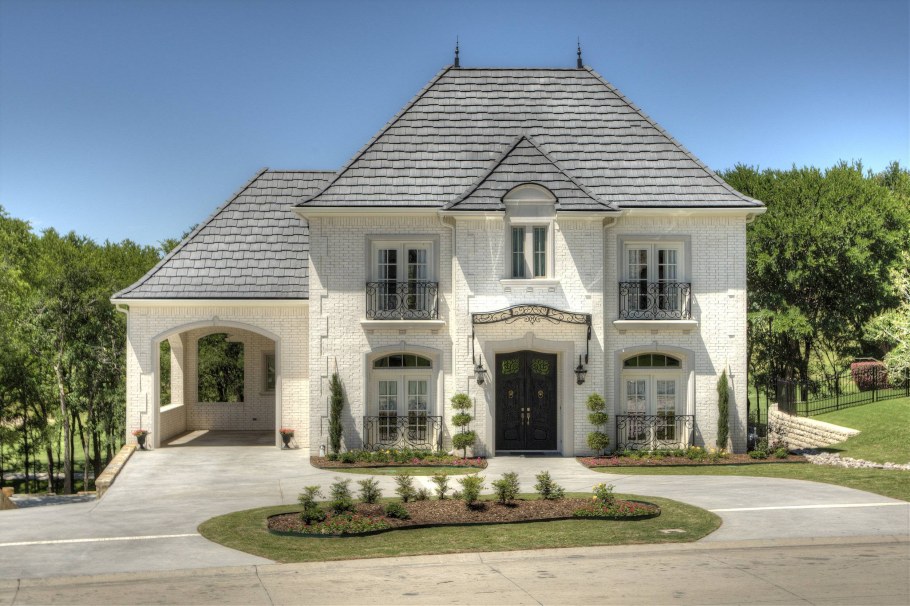 Коттедж во французском стиле