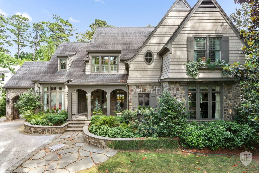 Дом в стиле Кантри и Прованс фасады