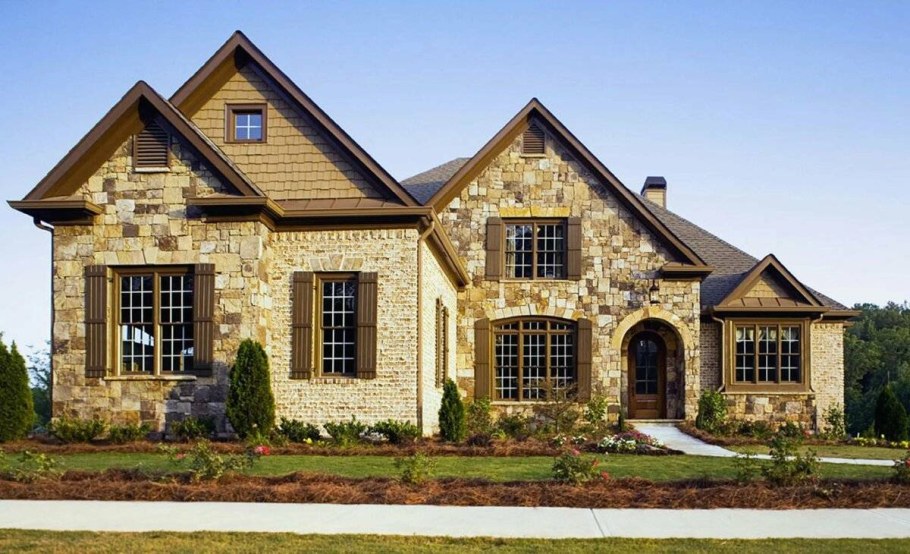 Кирпичный коттедж в стиле Прованс