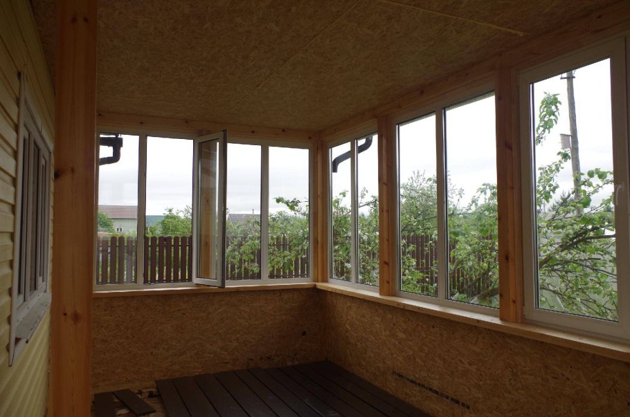 Веранда каркас обшита ОСП