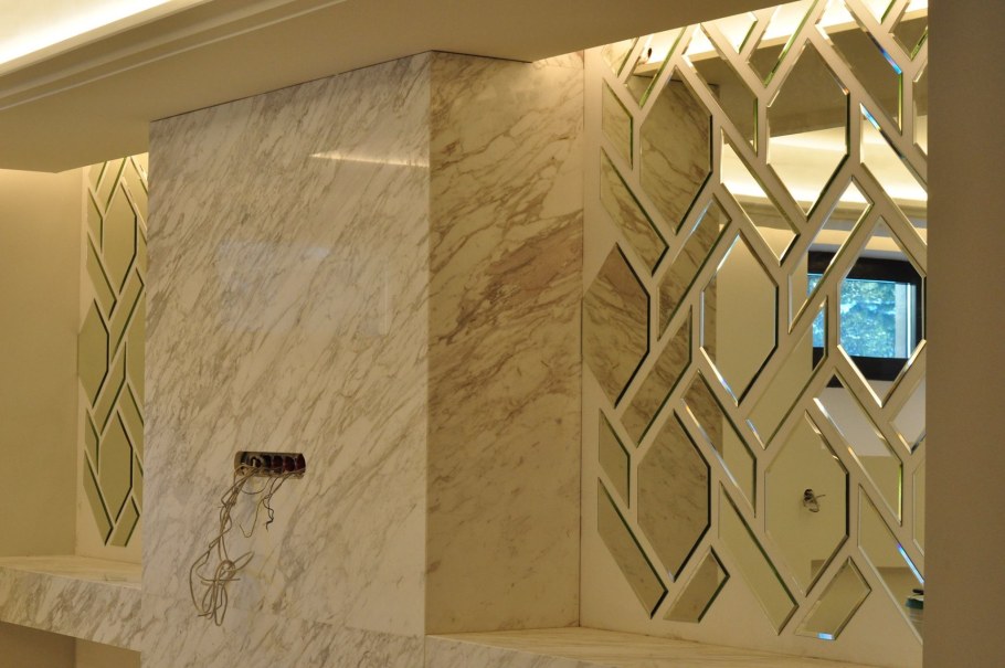 Декоративные зеркальные панели