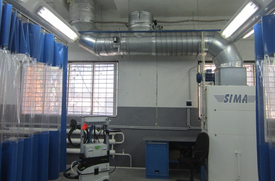 Однотонные стены в интерьере