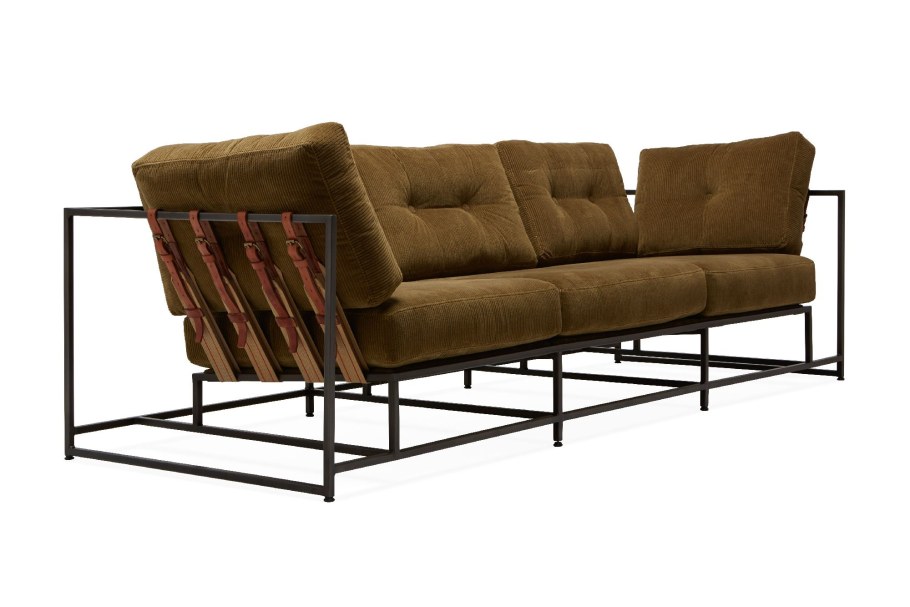 Необычные диваны из металла