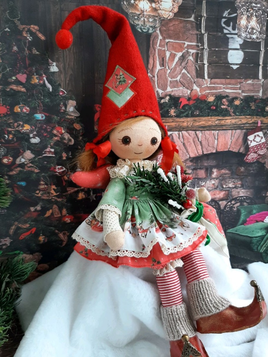 Интерьерная кукла гномик