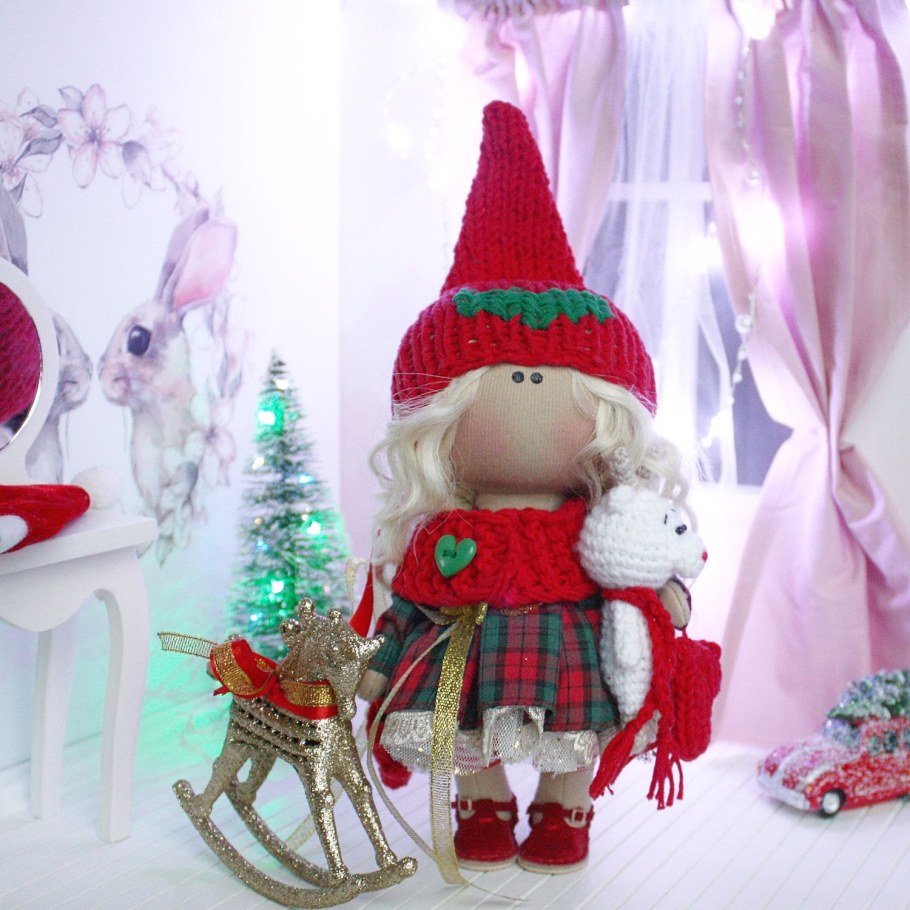 Гном интерьерный новогодний