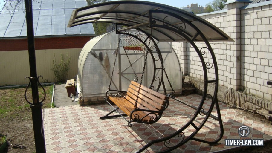 Конструкции из металла для дачи