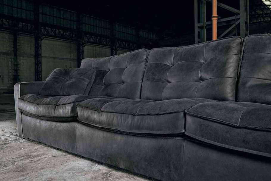 Диван из искусственной замши