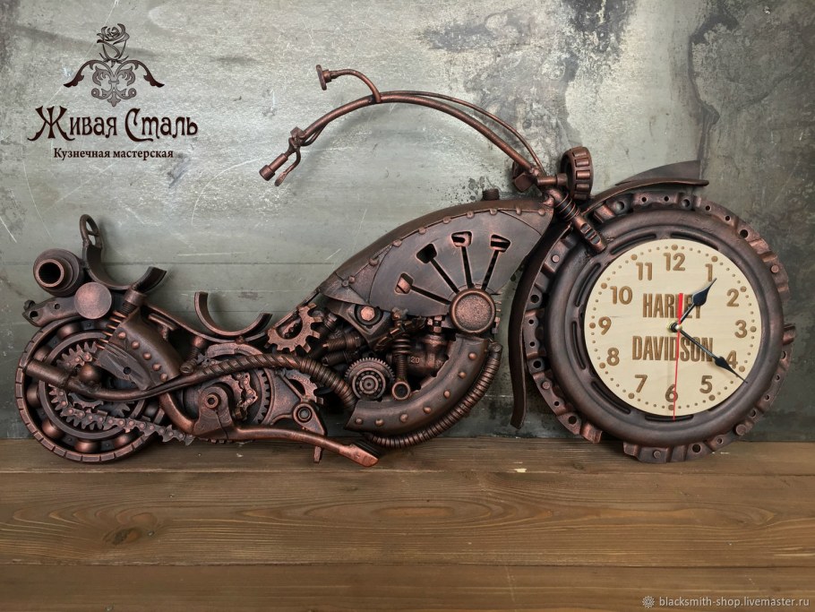 Мотоцикл в интерьере