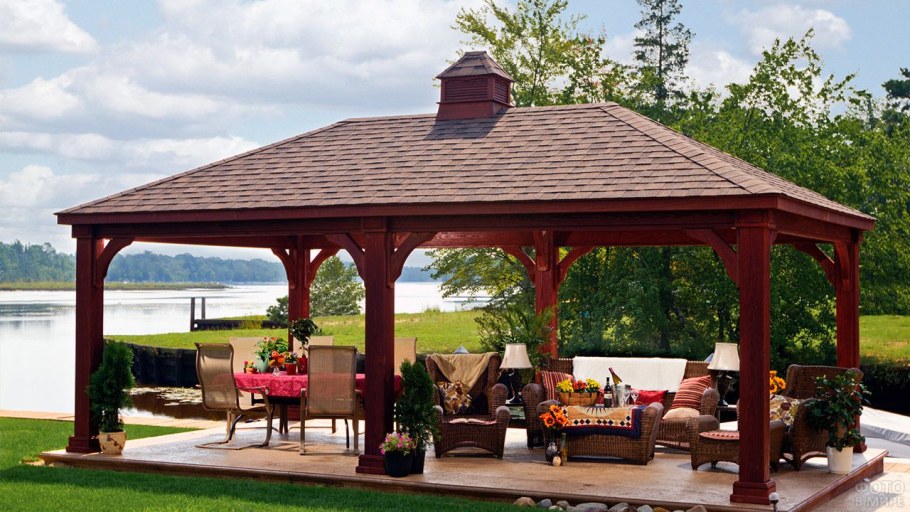 Оригинальные беседки для дачи