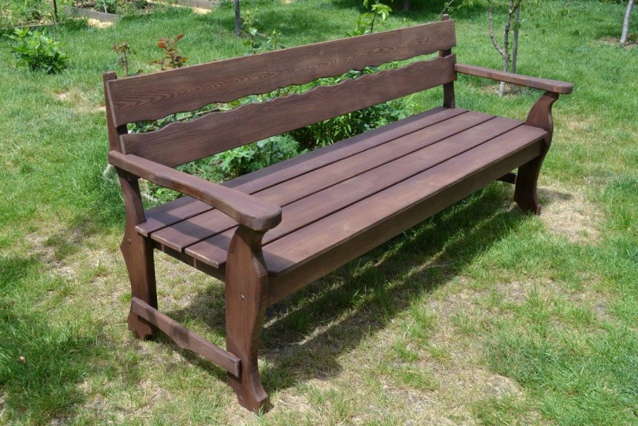 Лавка со спинкой из дерева