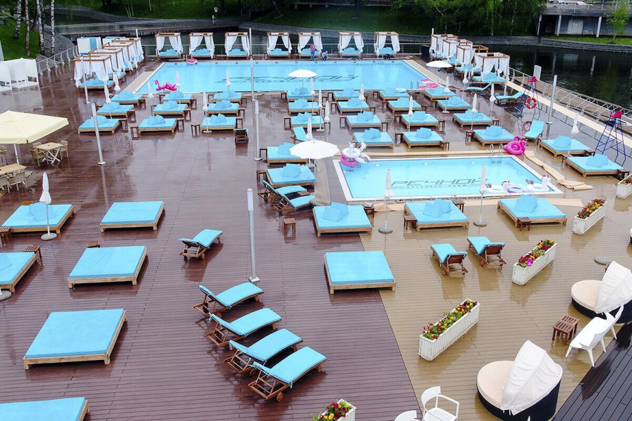 Северный Речной вокзал пляжная зона