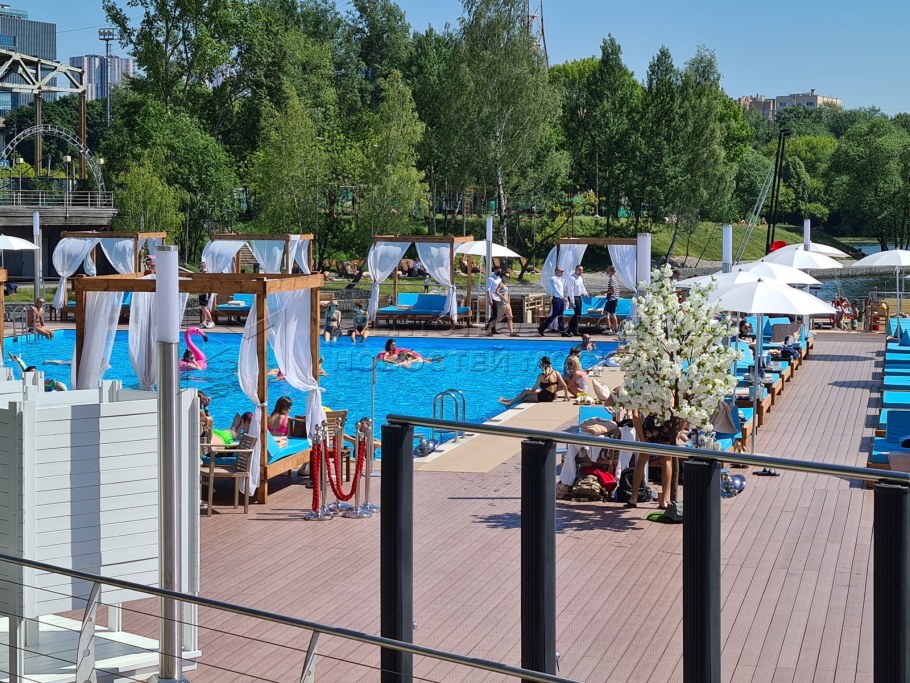 Открытый бассейн Речной вокзал