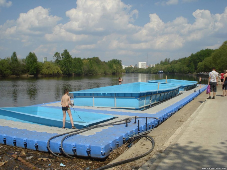 Понтонные бассейны в парке «Фили»