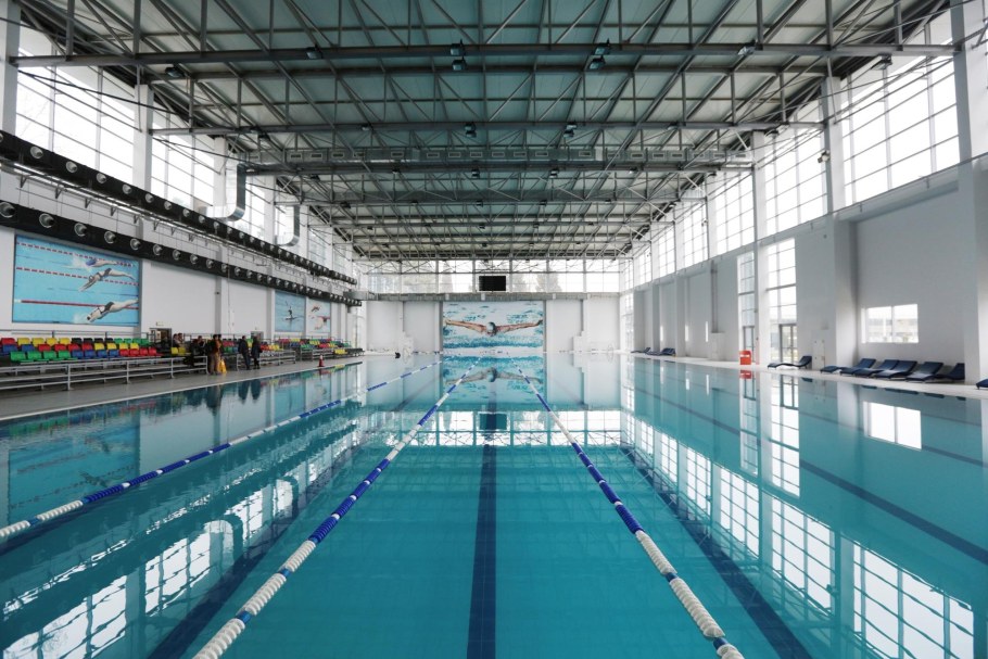 Олимпийский плавательный бассейн