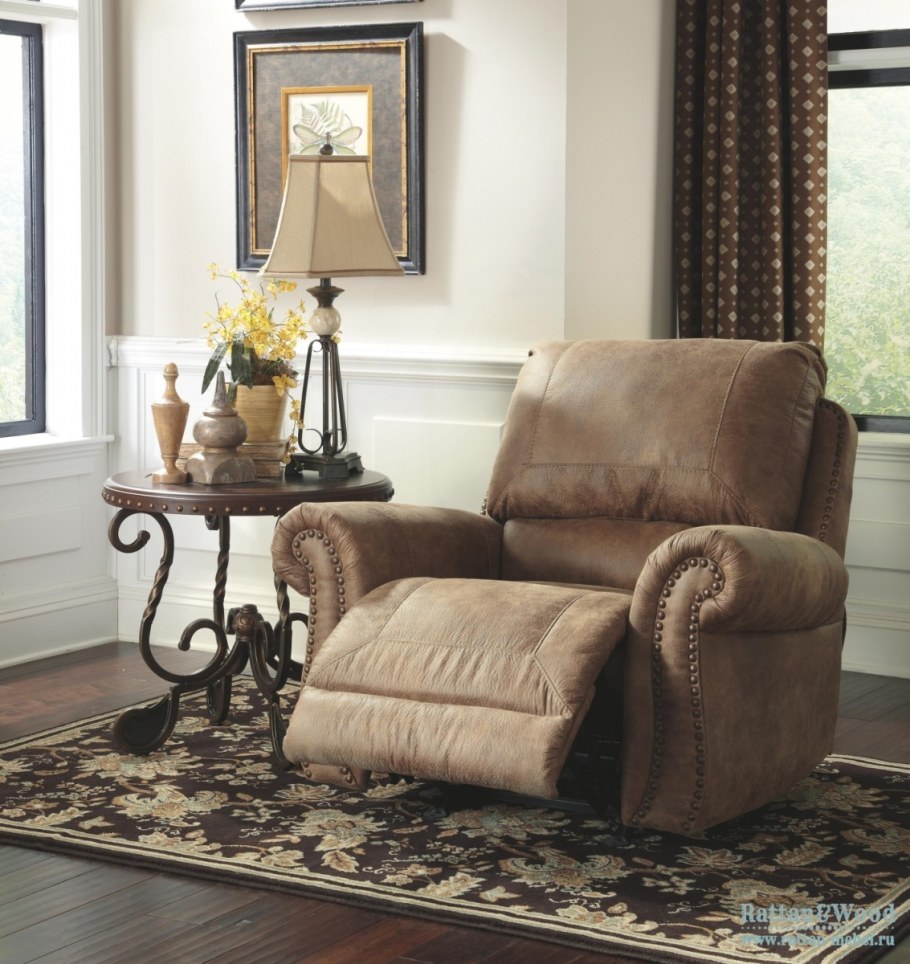 Кресло Larkinhurst 3190125 реклайнер 109х102х102 см коричневый 1 шт. В 1 кор.