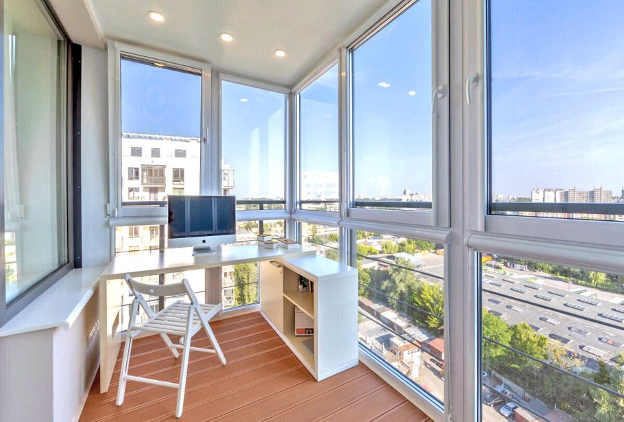 Rehau Безрамное остекление