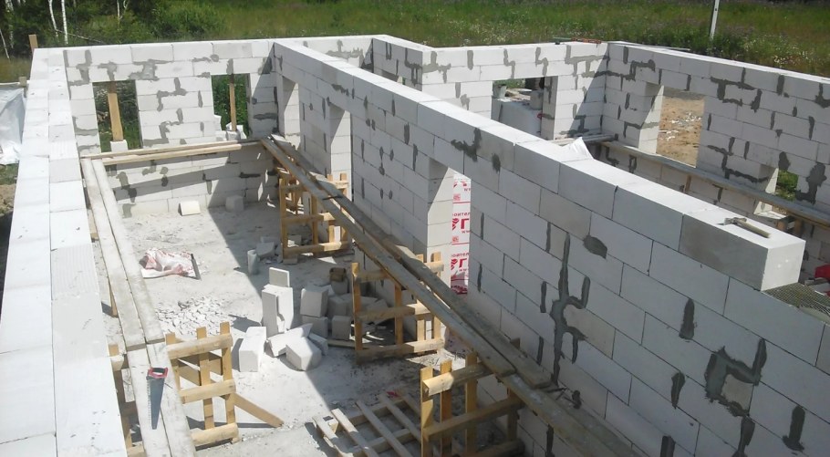 Кладка газобетона