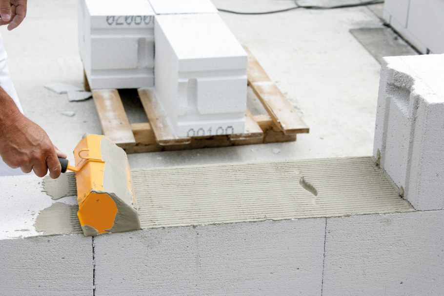 Колодцевая кладка с пеностеклом