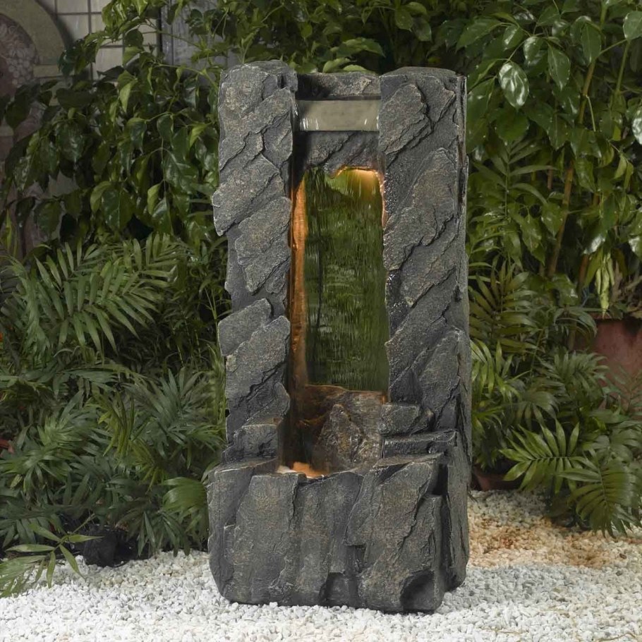 Гусаринский искусственный водопад