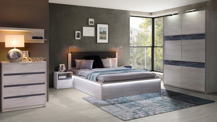 Спальня с белой мебелью икеа