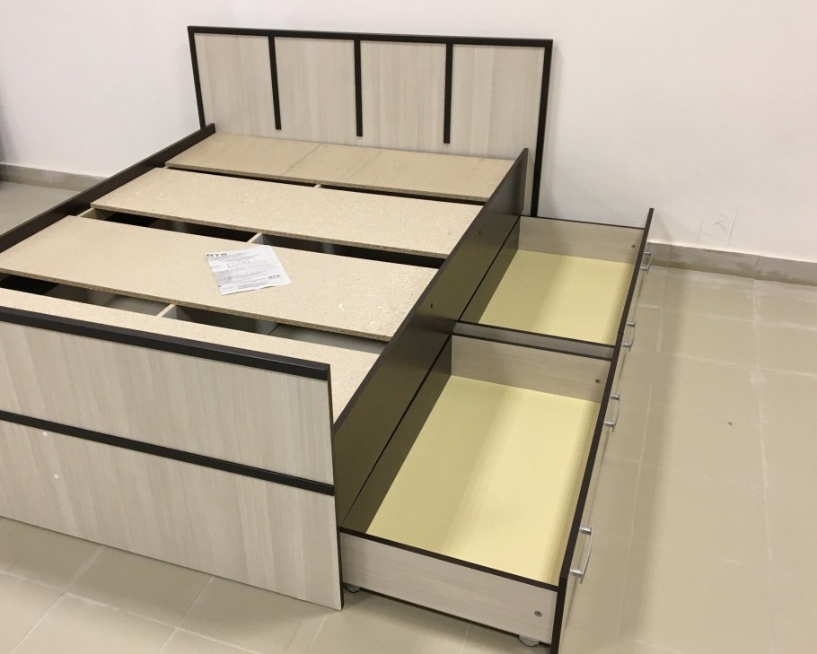 Спальный гарнитур Фиеста (БТС)