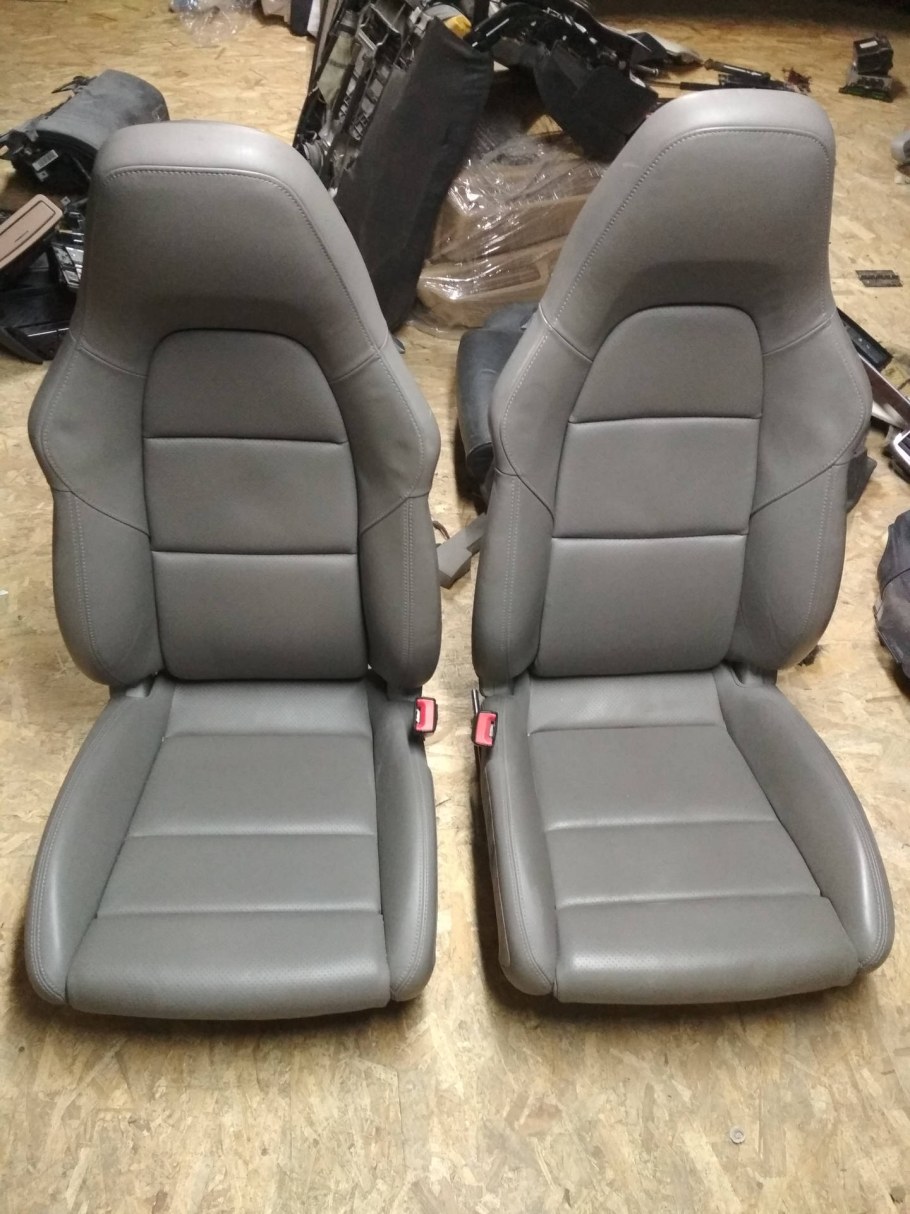 Кресло Порше 911