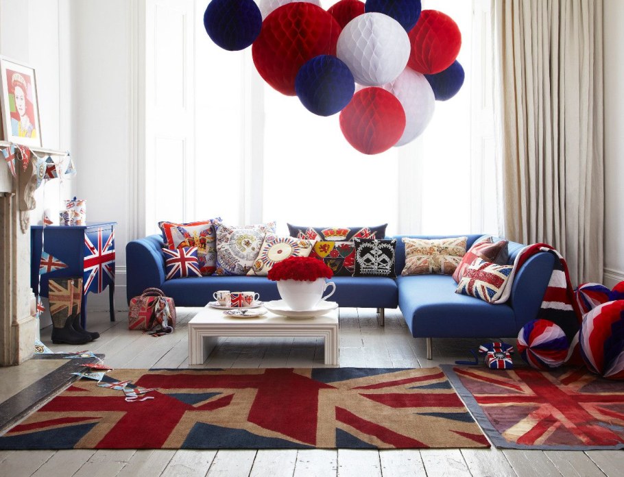 Диван книжка британский флаг