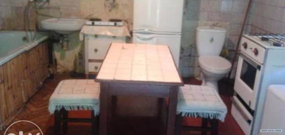 Квартира с туалетом на кухне