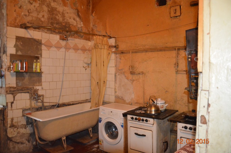 Квартира с туалетом на кухне