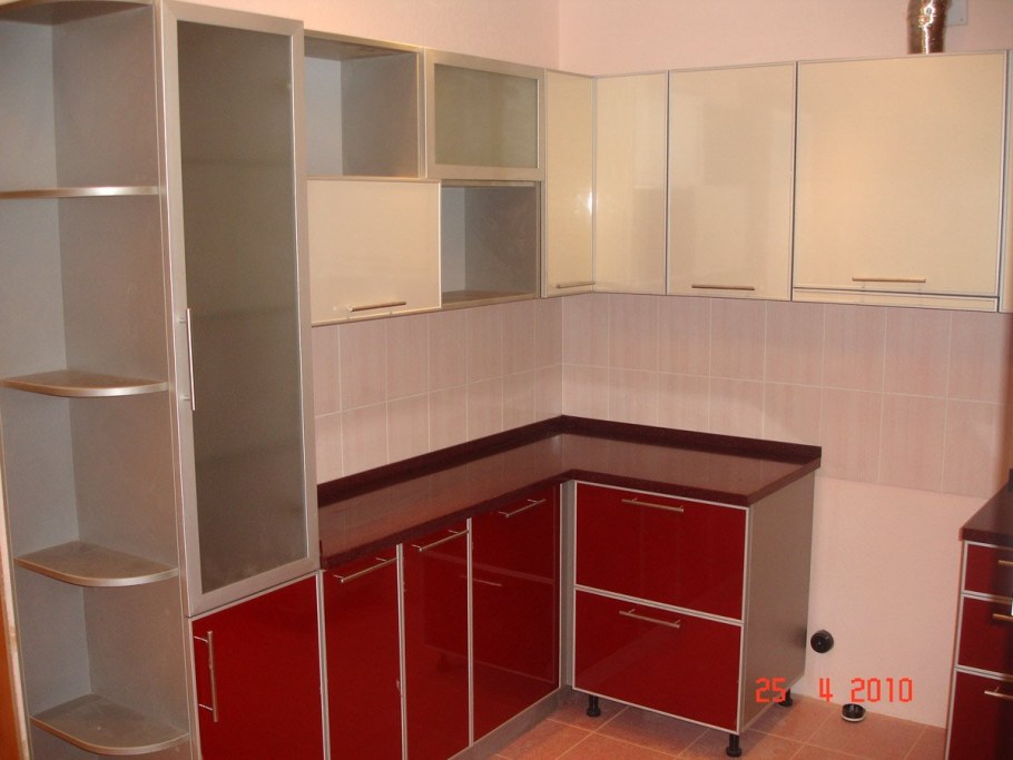 Кухни Зов Тимбер