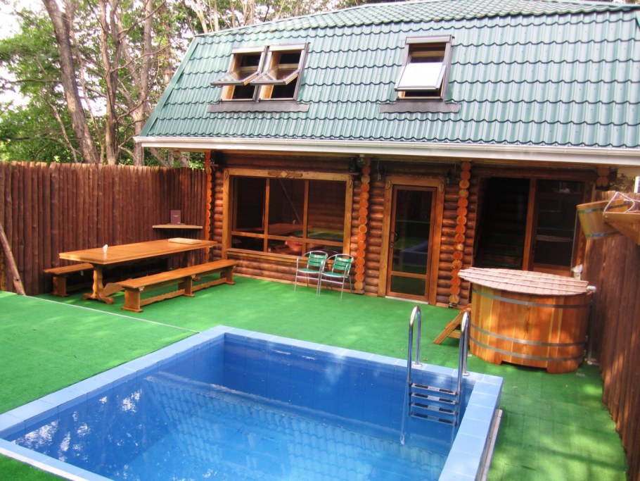 Беседка с купелью