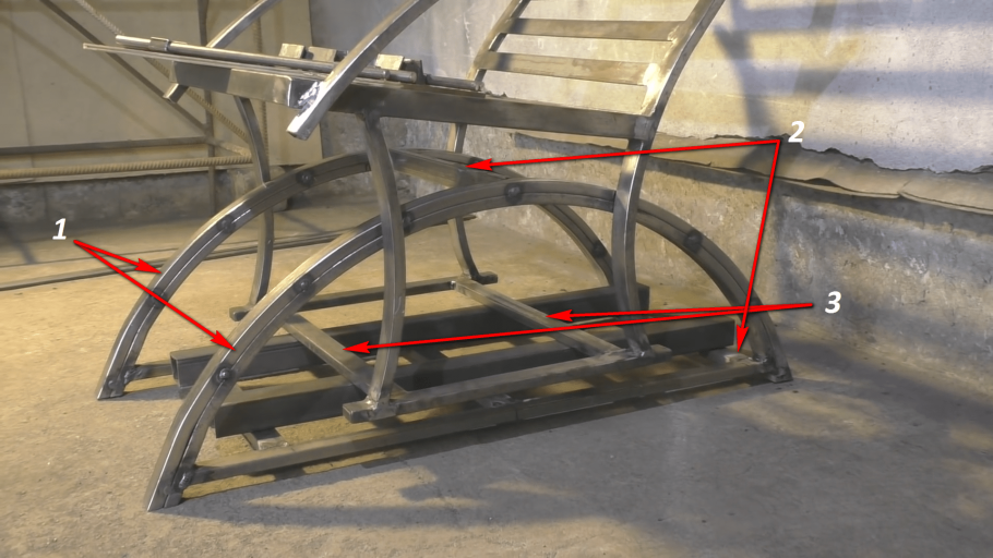 Кресло качалка на подшипниках из профильной трубы