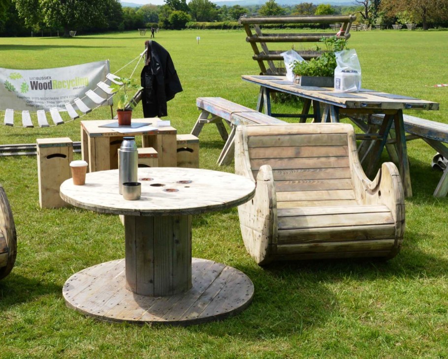 Беседка с местом для костра