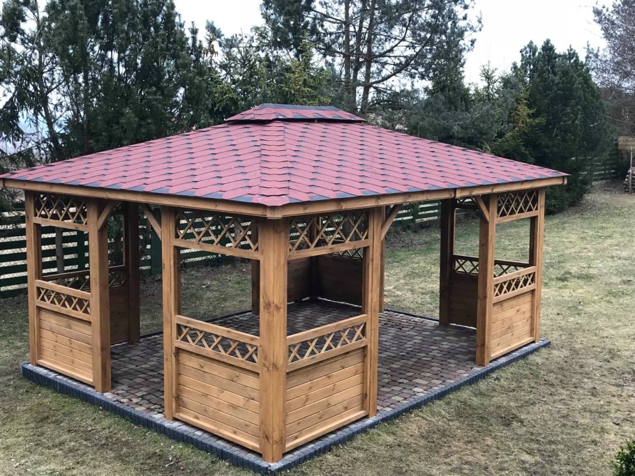 Беседка 5 на 5 с четырехскатной крышей