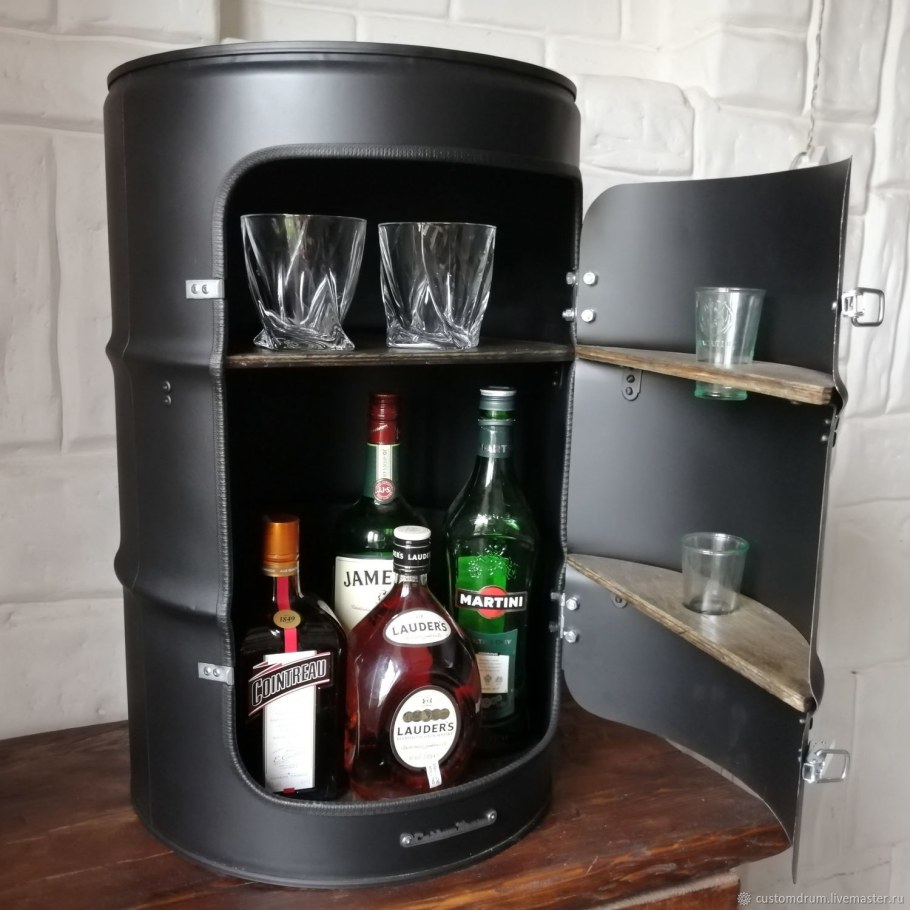 Диван из железной бочки