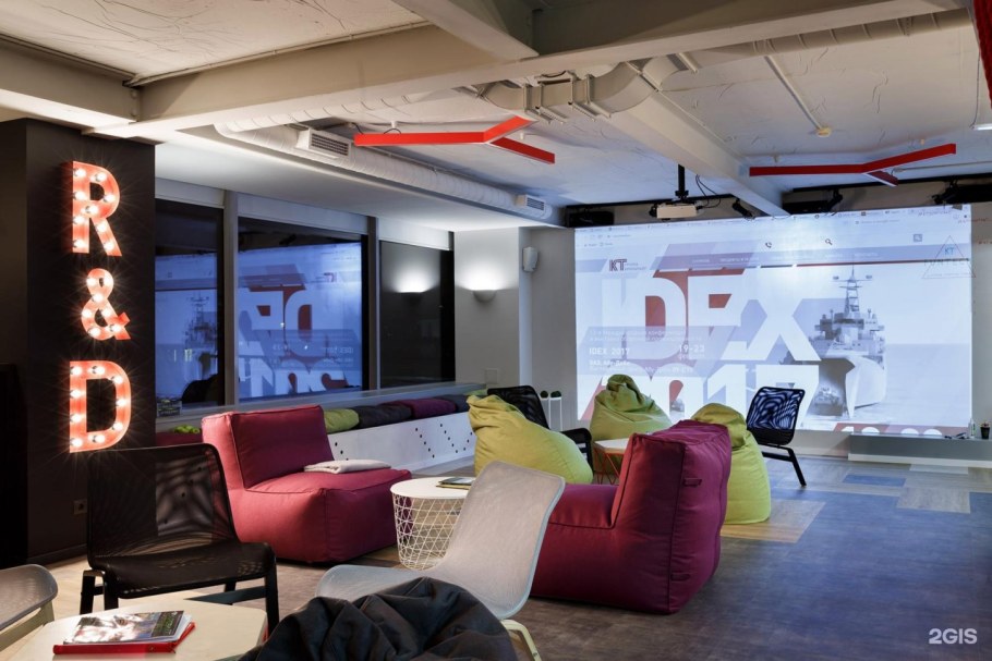 Интерьер фитнес клуба