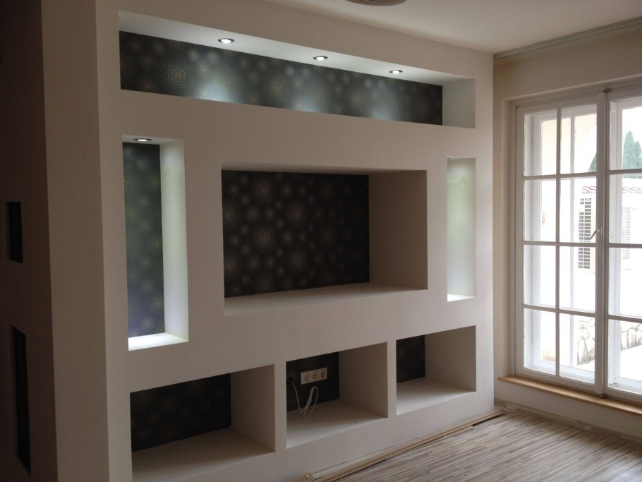 Декор на стену с подсветкой