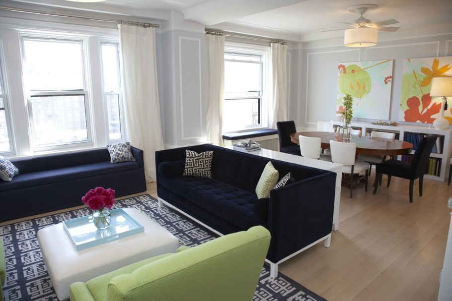 Диван и обеденный стол в гостиной