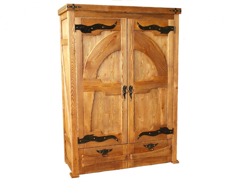 Шкаф под старину