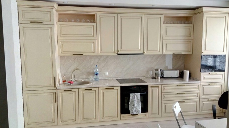 Диван Беатриче Бландо