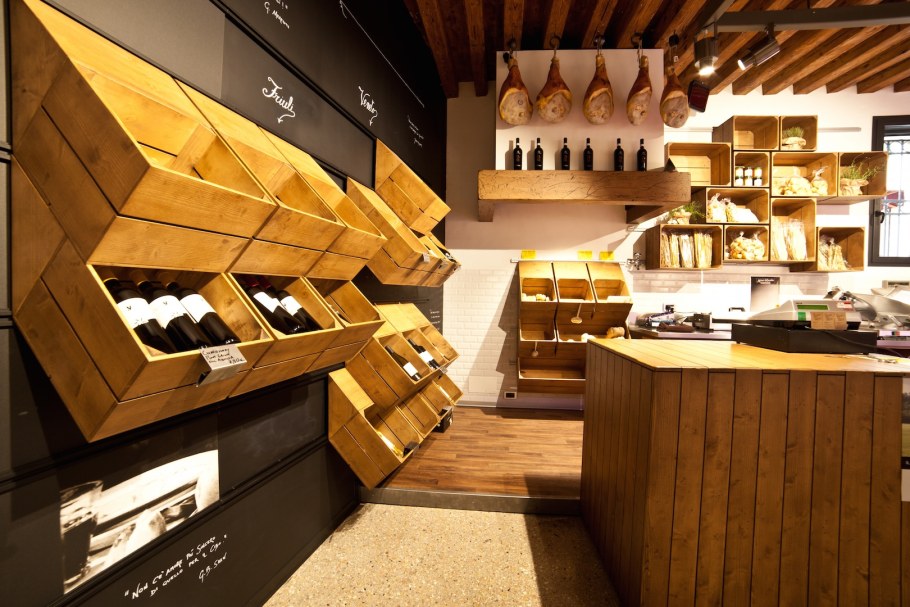 Дизайнерский магазин для интерьера