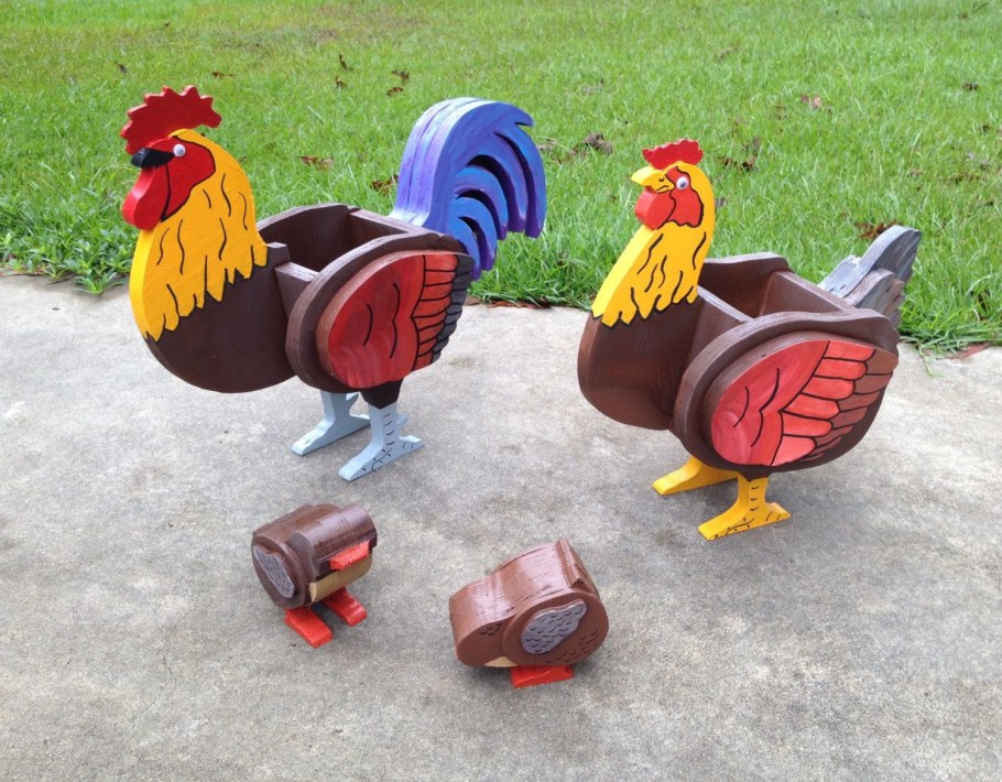 Куры из фанеры для сада