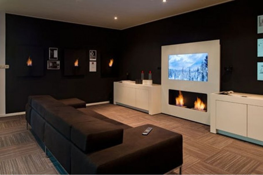 Гостиная с камином