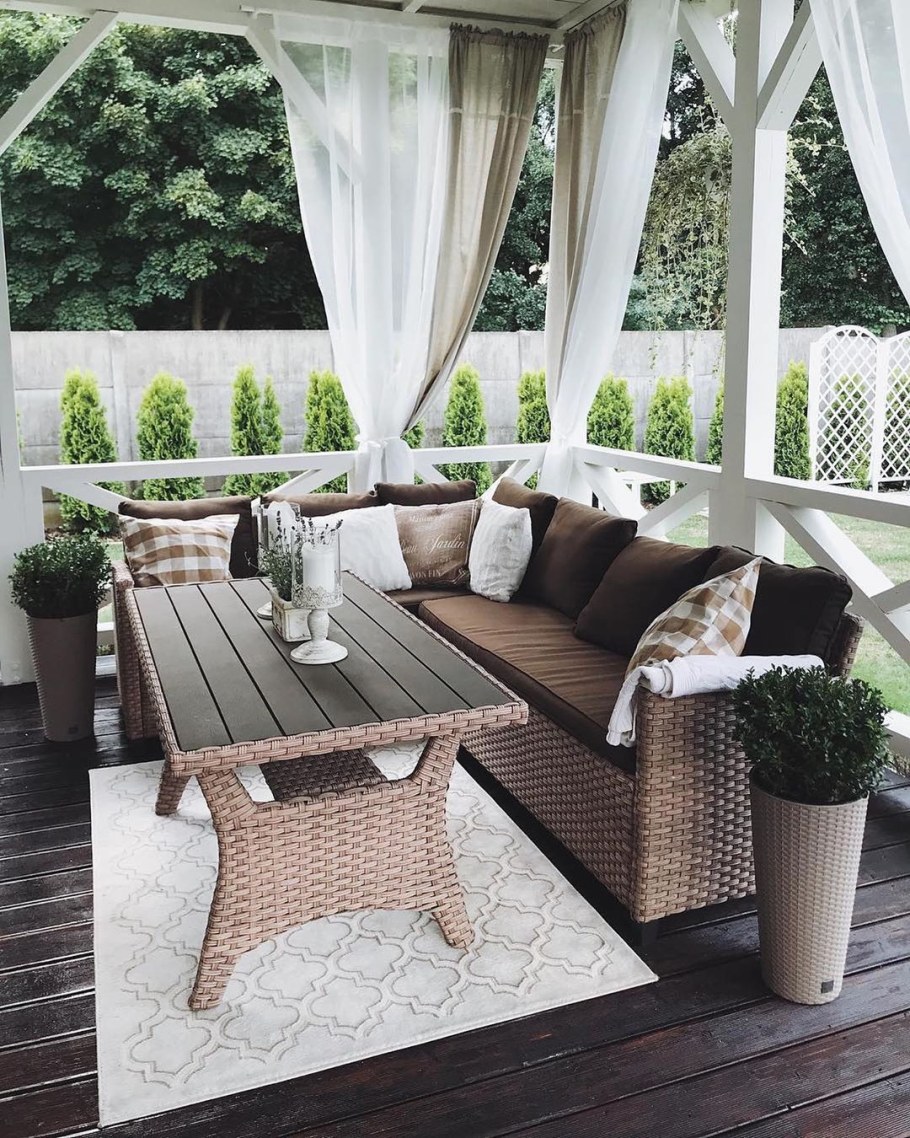 Интерьер веранды