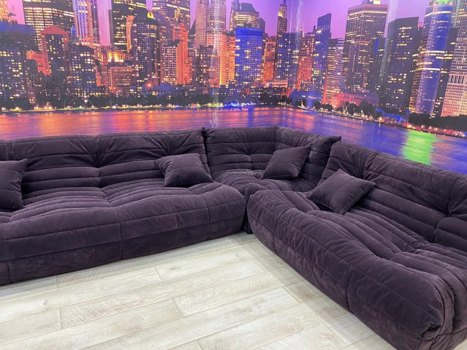 Кожаный диван Оберон