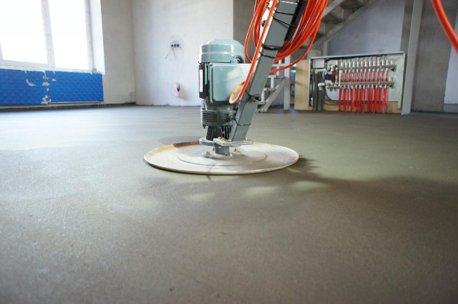 Цементно-Песчаная стяжка стены