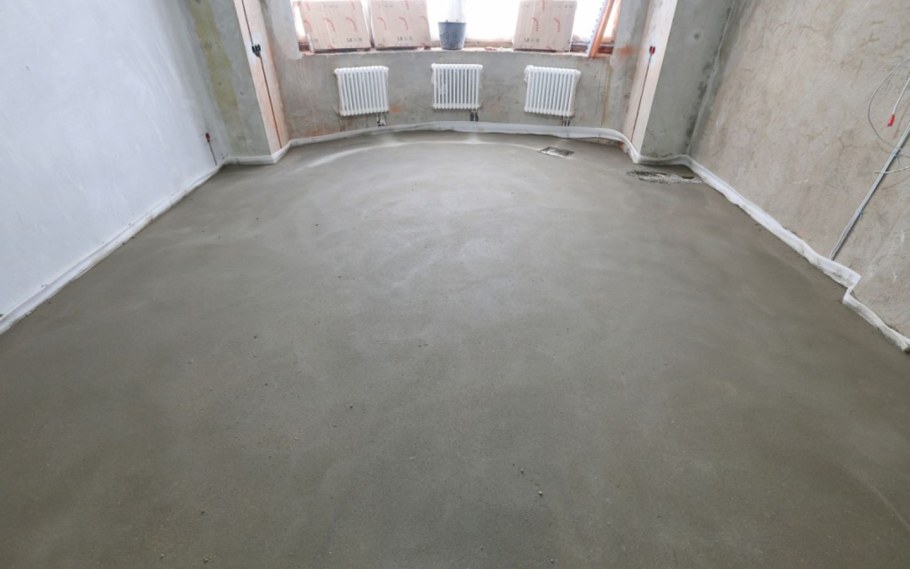 Автоматизированная полусухая стяжка пола