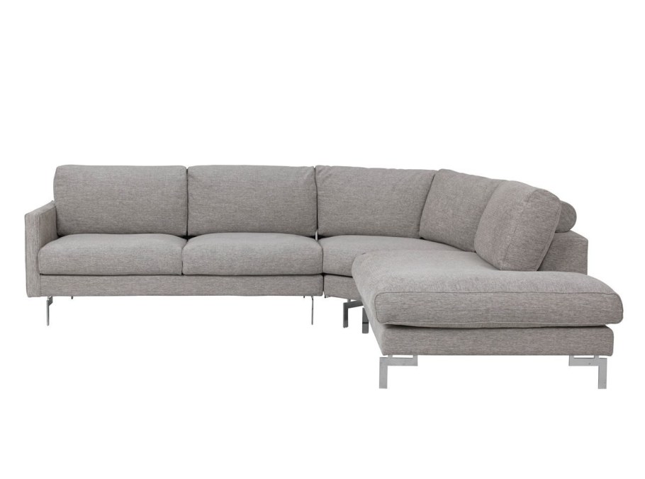 Модульный диван в скандинавском стиле