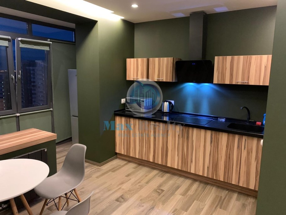 Кухня с эркером п44т Лорето