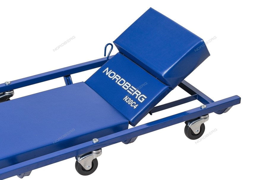 Стул для слесаря поворотный Torin tr6188c черный